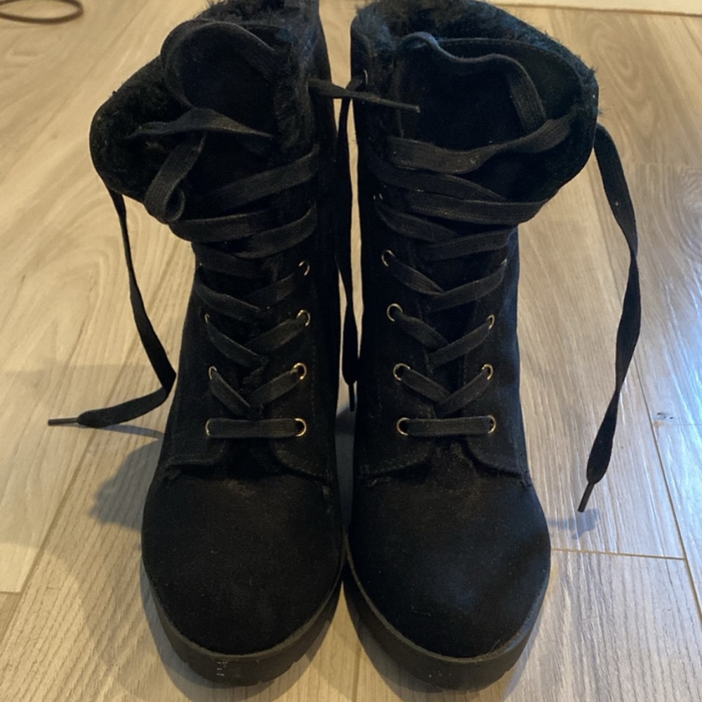 Shoes/boots